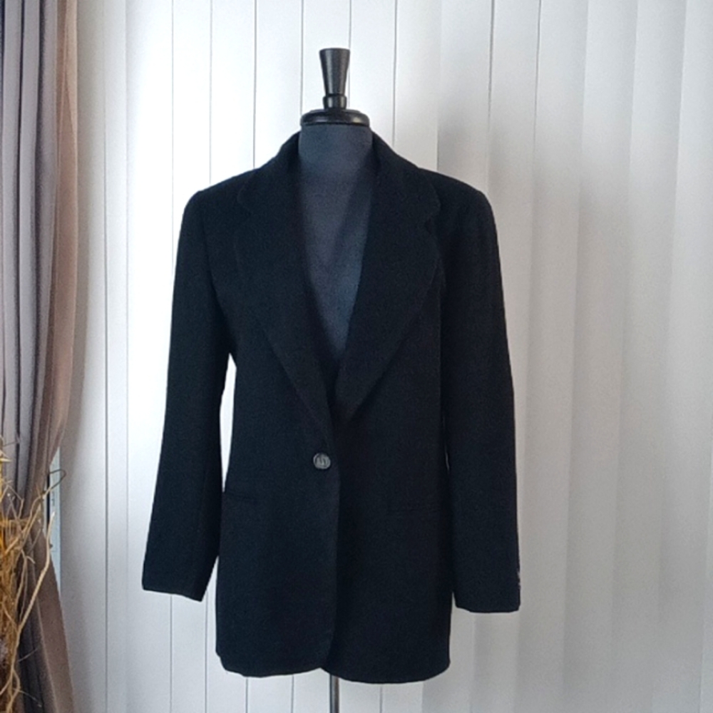 Chelsea Campbell Women's Vintage Jacket.